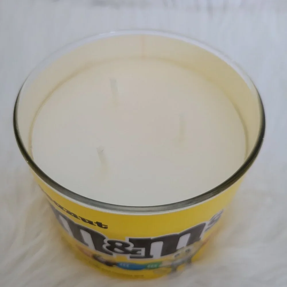 Goose Creek Peanut M&M's Candle